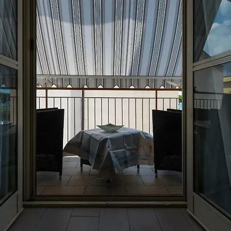 Bed & Breakfast Seros 4*