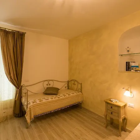 Seros Bed & Breakfast Gaeta
